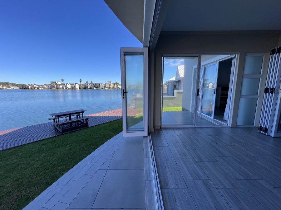 3 Bedroom Property for Sale in Marina Martinique Eastern Cape